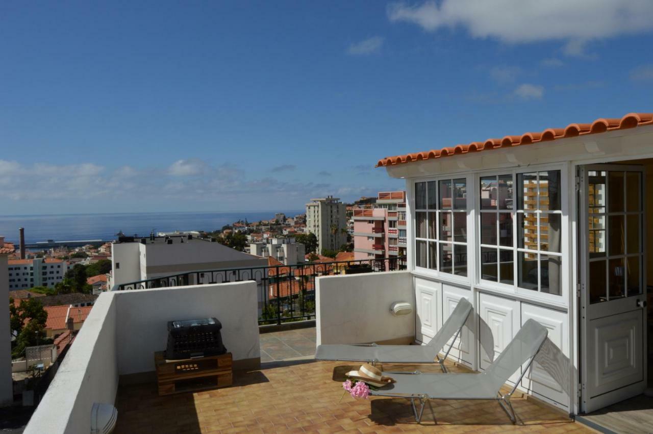 Top Floor With Balcony In Funchal 외부 사진