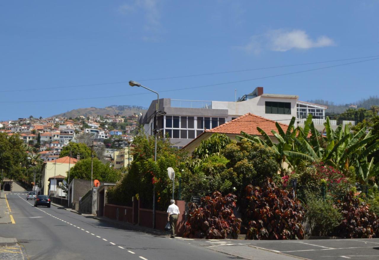 Top Floor With Balcony In Funchal 외부 사진