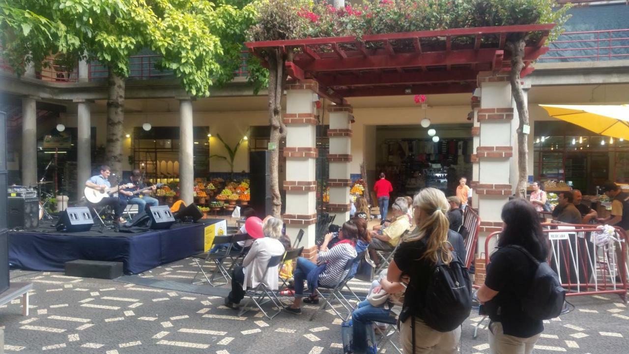 Top Floor With Balcony In Funchal 외부 사진