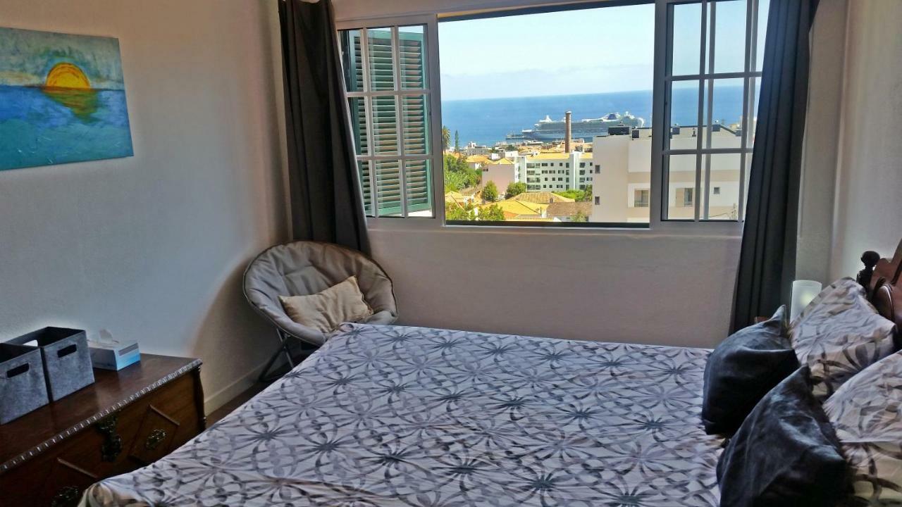 Top Floor With Balcony In Funchal 외부 사진